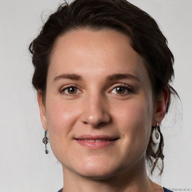 Portrait of Alex Ellis
